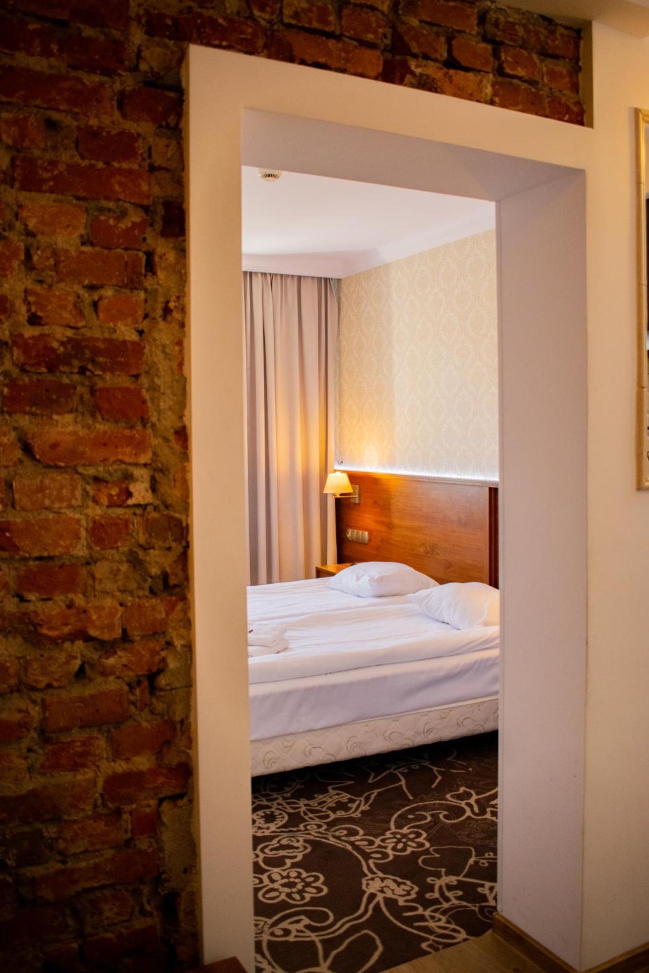Hotel Pruski Orneta Luaran gambar