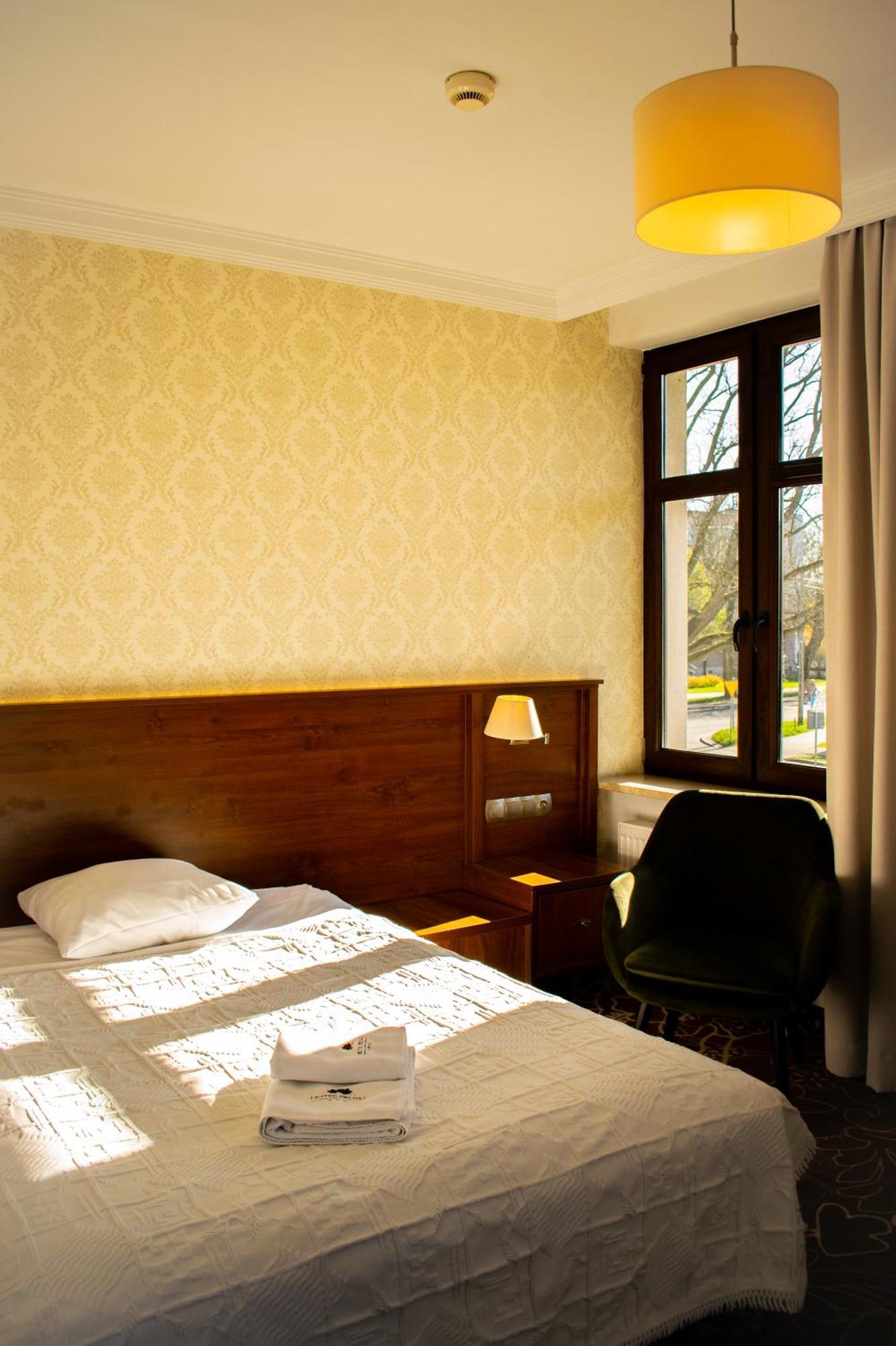 Hotel Pruski Orneta Luaran gambar