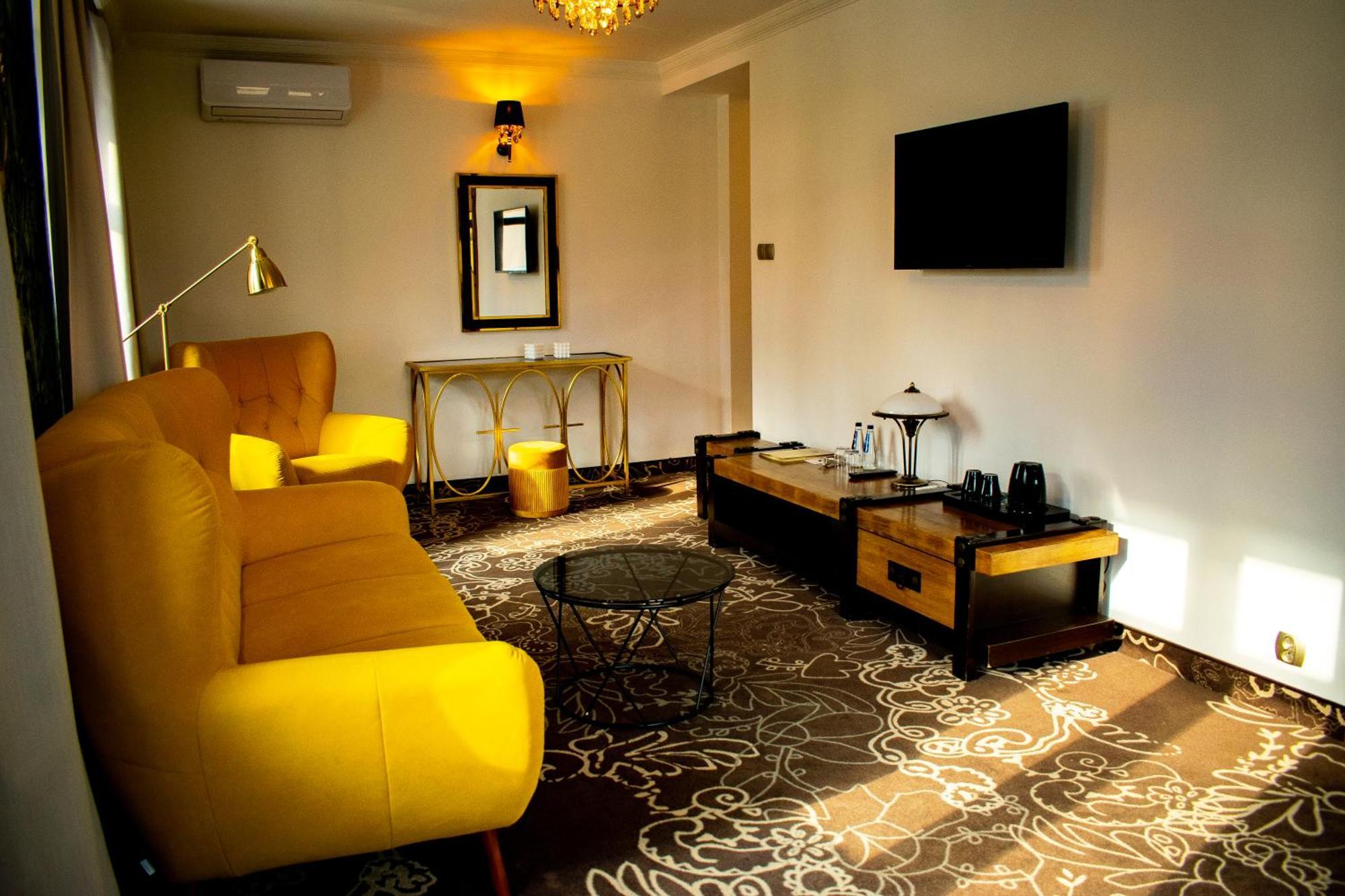 Hotel Pruski Orneta Luaran gambar